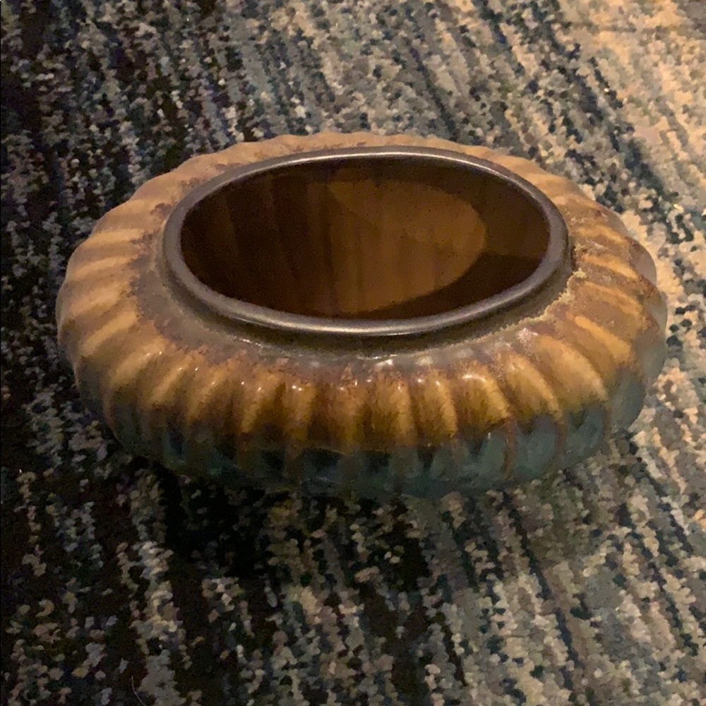 Vase - Picture 3 of 3